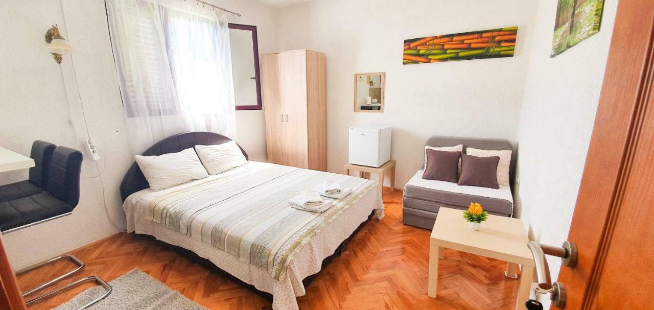 Apartments Four Countesses Virpazar Exterior photo